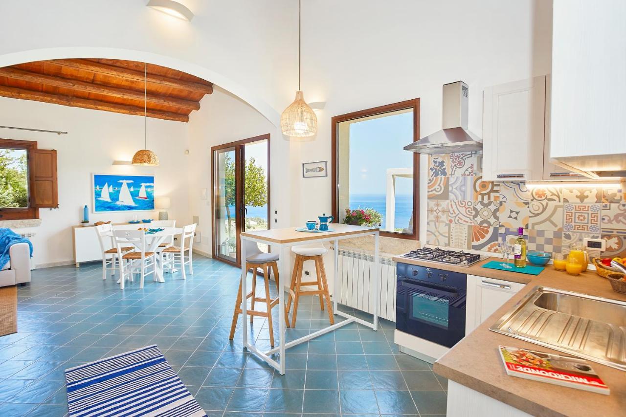 Villa Brezza Marina - Scopello-Villas Скопелло Екстер'єр фото