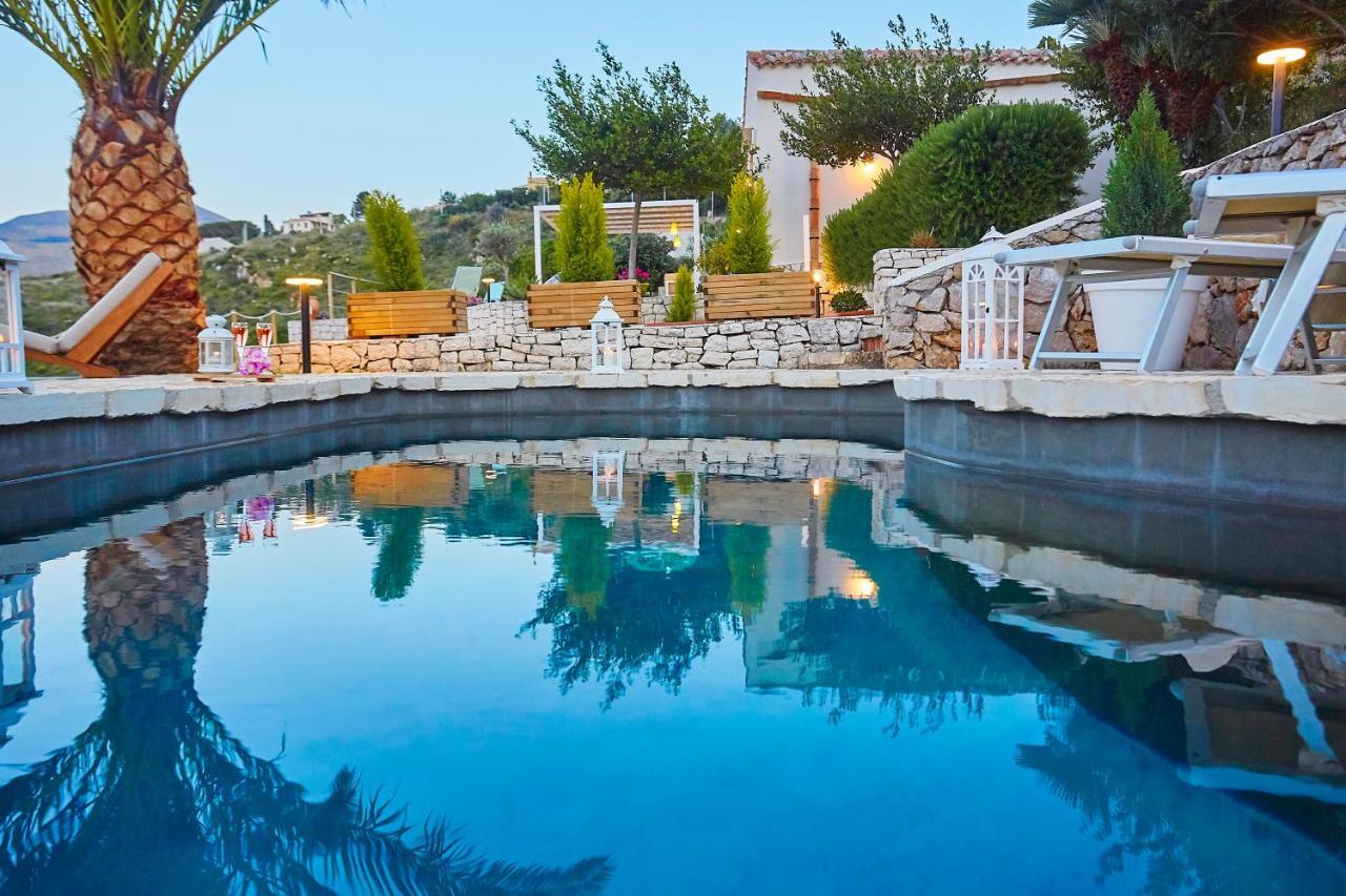 Villa Brezza Marina - Scopello-Villas Скопелло Екстер'єр фото