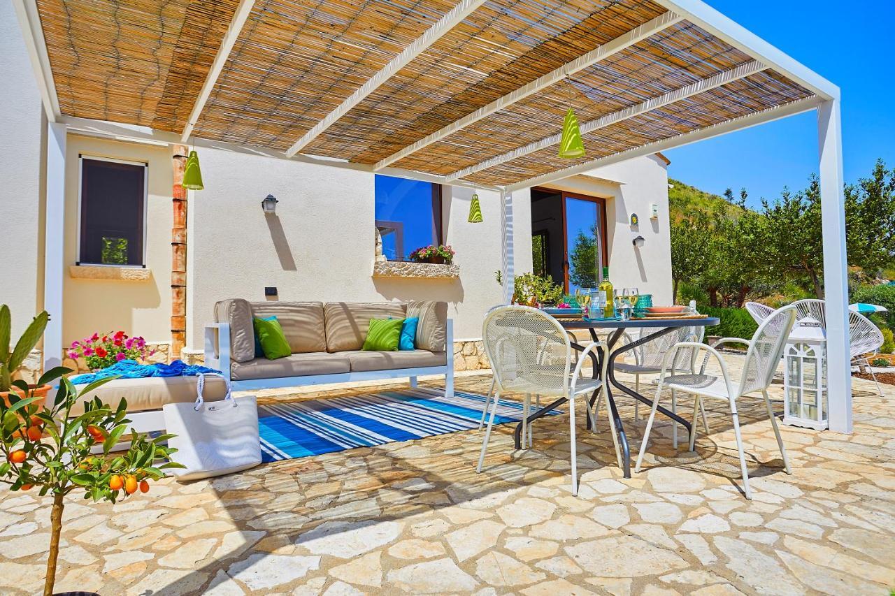Villa Brezza Marina - Scopello-Villas Скопелло Екстер'єр фото